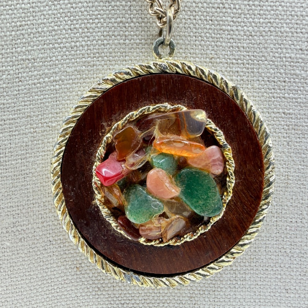 Vintage 1970s Wood Medallion Mixed Stone Chip Long Chain Necklace Boho Gold Tone